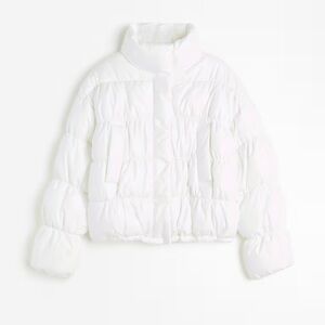 H&M white pearlescent puffer jacket xxs